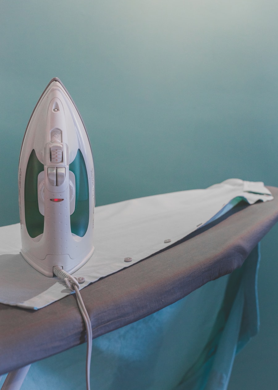 Professional wash and fold drop off laundry service in Queens NY
